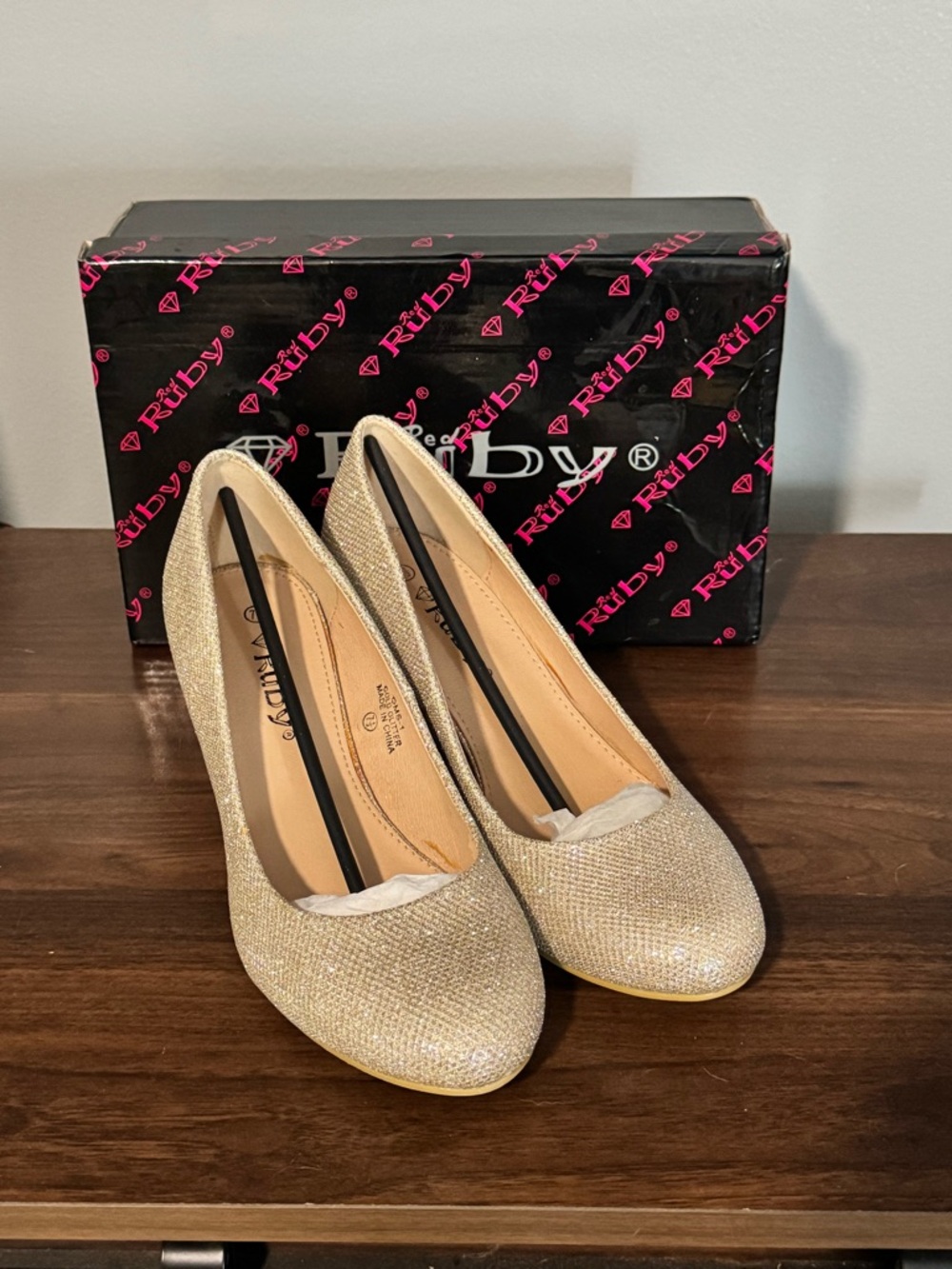 by Rachel Gold Glitter Round-Toe Heels